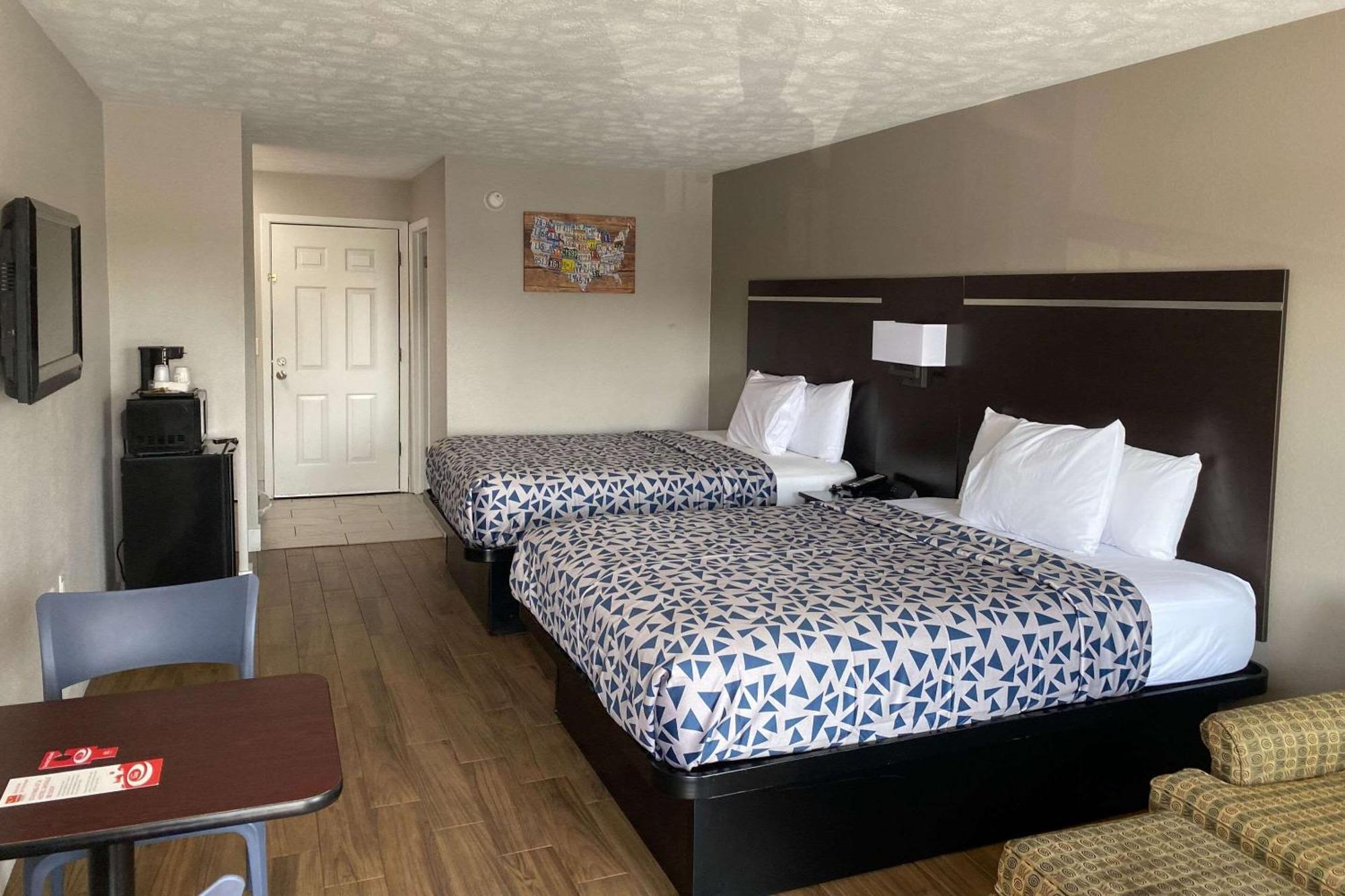 Econo Lodge Sevierville-Pigeon Forge On The River Zewnętrze zdjęcie